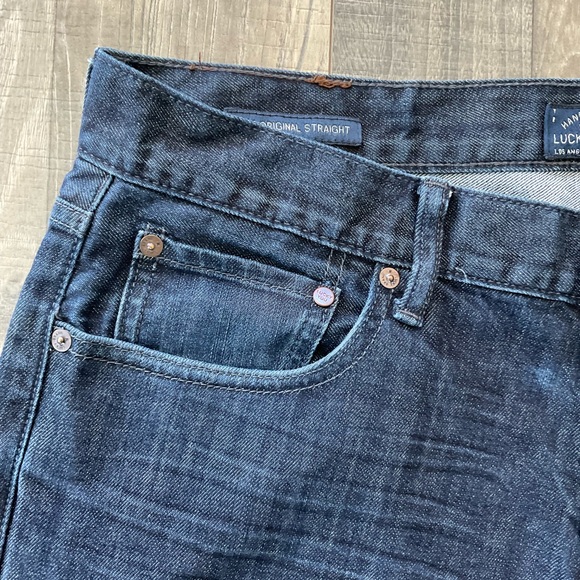 34x30 Lucky Brand 221 Original Straight Jeans 
# 7M12085
Blue Dark Wash - Picture 4 of 9